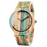 Montre En Bois Multicolore Cadran Avec Chiffres Stylisés Et Aiguilles Noires – MulticolorStyl